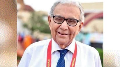 ফিরিয়েছেন বহু মায়ের মুখের হাসি, প্রয়াত টেস্টটিউব শিশু বিশেষজ্ঞ চিকিৎসক বৈদ্যনাথ চক্রবর্তী