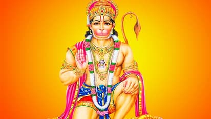 Hanuman Jayanti 2022: आज करें हनुमानजी के इन 108 नामों का जाप, आपकी हर मुश्किल हो सकती है दूर