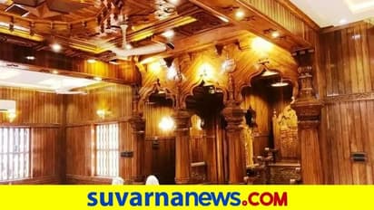 ಮಸೀದಿಯಲ್ಲಿ ಹಿಂದೂ ಶಿಲ್ಪಿಯ ಕೈಯಲ್ಲಿ ಅರಳಿದ ಮರದ ಕೆತ್ತನೆ