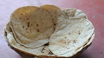 Healthy additives to mix with wheat flour for lowering cholesterol