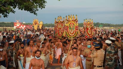 Padmanabhaswamy Temple: പത്മനാഭസ്വാമിയുടെ പൈങ്കുനി ആറാട്ട്; വഴി തിരിച്ച് വിട്ട് വിമാനങ്ങള്‍ 