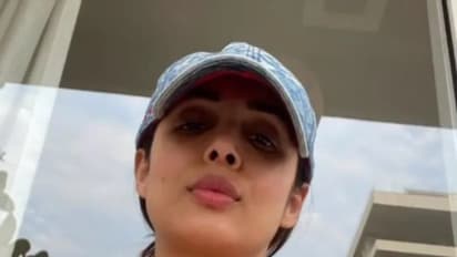 Malaika Aroraರನ್ನು ಮಿಸ್‌ ಮಾಡಿಕೊಳ್ತಿದ್ದೀರಾ? ಇಲ್ಲಿದೆ ಹಾಟ್‌ ಫೋಟೋಗಳು