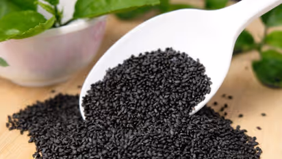 సబ్జా గింజలను ఈ విధంగా తీసుకుంటే అద్భుతమైన ఆరోగ్య ప్రయోజనాలు ఇవే!