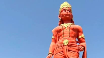 ദേശീയപാതവികസനത്തിന് ഹനുമാൻക്ഷേത്രം മാറ്റിസ്ഥാപിക്കാൻ ഭൂമി വിട്ടുകൊടുത്തത് മുസ്ലിംയുവാവ്, കൈയടിച്ച് നാട്ടുകാര്