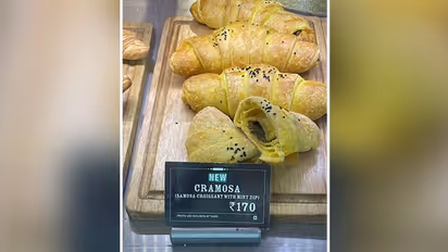 Samosa or Croissant? Another weird combination netizens can't digest
