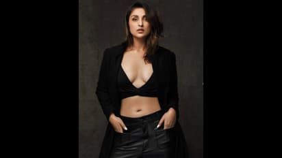 প্রবল ঠান্ডায় গায়ে শুধুমাত্র কালো হাফ হাতা টিশার্ট, শ্যুটিং সিক্রেট ফাঁস করলেন পরিনীতি চোপড়া 