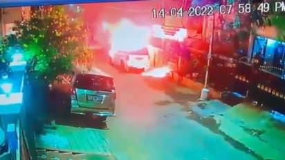 ഇൻഷുറൻസ് തുക തട്ടിയെടുക്കാൻ സ്വന്തം കാർ കത്തിച്ചു, ബിജെപി നേതാവ് പിടിയില്; കുടുക്കിയത് സിസിടിവി