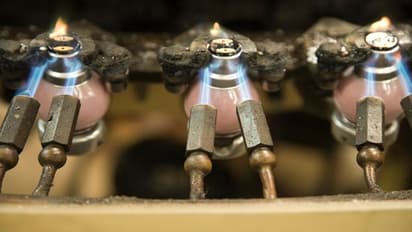  Price of natural gas in US surges to 13-year high due to Ukraine conflict