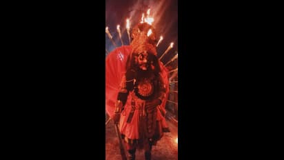 ಬಣ್ಣ ಹಚ್ಚಿದ ಯಕ್ಷಗಾನ ಅಕಾಡೆಮಿ ಅಧ್ಯಕ್ಷ