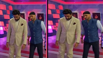 IPL Studio में लंगड़ाते दिखें हरभजन सिंह और अभिषेक बच्चन, Video देख फैंस ले रहे मजे