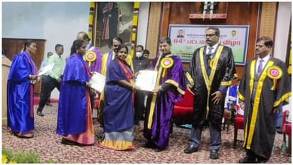 தமிழக ஆளுநர் பங்கேற்ற பட்டமளிப்பு விழா.. பங்கேற்காத திமுக அமைச்சர்கள்.. தொடரும் புறக்கணிப்பு?