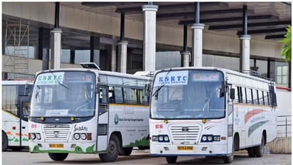 ഇന്ധന വില: എണ്ണ കമ്പനികൾക്കെതിരെ കെഎസ്ആർടിസി; കരാർ ഉണ്ടാക്കാൻ നിർബന്ധിക്കുന്നില്ലല്ലോയെന്ന് കോടതി