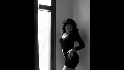 బ్లాక్‌ టైట్‌ ఫిట్‌లో సెగలు రేపుతున్న శివాత్మిక.. స్టార్‌ కిడ్‌ విరహాలకు చిత్తైపోతున్న నెటిజన్లు 