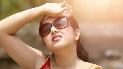 রোদের মধ্যে বাইরে বেরোতে হয়? সাবধান রেটিনা নষ্ট হয়ে যেতে পারে