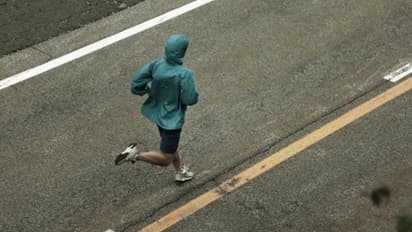 रोज सुबह करते हैं रनिंग तो भूलकर नहीं करें ये गलतियां, हेल्थ पर पड़ सकता है बुरा असर