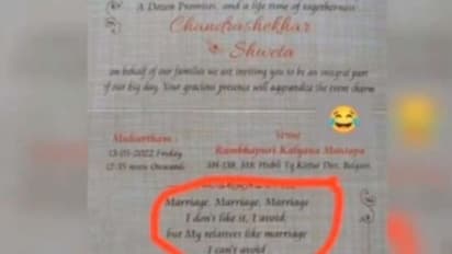 KGF Chapter 2: पर्दे पर ही नहीं दिलो-दिमाग में भी चढ़े हैं रॉकी भाई, शख्स ने शादी कार्ड पर लिखवाया यह डायलॉग