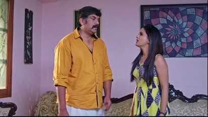 Intinti Gruhalakshmi: సూపర్ ట్విస్ట్.. నందును హింసిస్తున్న లాస్య.. కొడుకును బయటకు తరిమెసిన తులసి!