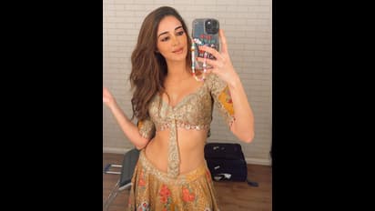 பிகினி கவர்ச்சியில் எல்லை தொட்ட அனன்யா பாண்டே..உச்சகட்ட கிளாமர் போஸ்..