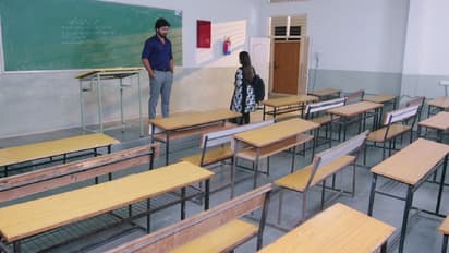 Guppedantha Manasu: రిషి, వసుల మధ్య రొమాంటిక్ సీన్.. వసుకు స్పాట్ పెట్టిన దేవయాని.. రాజీవ్ రీ-ఎంట్రీ!