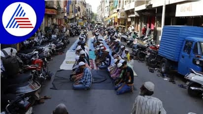 ಆಗ್ರಾದ ರಸ್ತೆಯಲ್ಲಿ ನಮಾಜ್, 150 ಜನರ ವಿರುದ್ಧ ಎಫ್ ಐಆರ್!