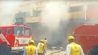जयपुर के सिनेस्टार सिनेमा हॉल में लगी भीषण आग, बुझाने वाले भी बेहोश, हर तरफ चीख-पुकार, कुछ ही देर में सब खाक