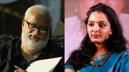 John Paul : ഒരുമിച്ചൊരു സിനിമ ചെയ്യണമെന്ന് അദ്ദേഹം പറഞ്ഞു, പക്ഷേ..; ജോൺ പോളിനെ ഓർമിച്ച് മഞ്ജു വാര്യർ