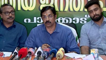 ശ്രീനിവാസൻ വധം: പ്രതികൾക്ക് സിപിഎം ബന്ധം, തള്ളിപ്പറയാൻ തയ്യാറുണ്ടോയെന്ന് ബിജെപി