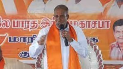 இந்து - முஸ்லிம் வெறுப்பு பேச்சு.. வீட்டிற்கே சென்று அலேக்கா தூக்கிய போலீஸ்.. இந்து மகா சபா தலைவர் அதிரடி கைது