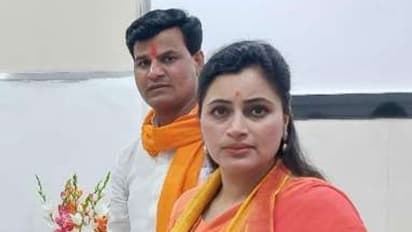 लग्जरी लाइफ जीने वाली सांसद नवनीत राणा ने पति के साथ थाने में गुजारी पूरी रात, लेकिन अब एक और FIR दर्ज