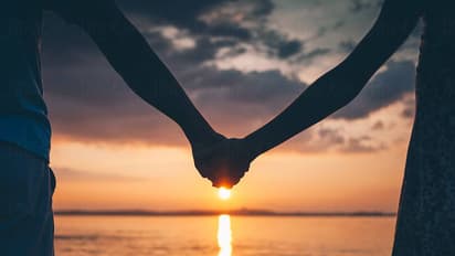 'എന്റെ മരണം നിനക്കുള്ള വിവാഹ സമ്മാനമാണ്'; കാമുകിയുടെ വിവാഹം ഉറപ്പിച്ചതറിഞ്ഞ് യുവാവ് തൂങ്ങി മരിച്ചു