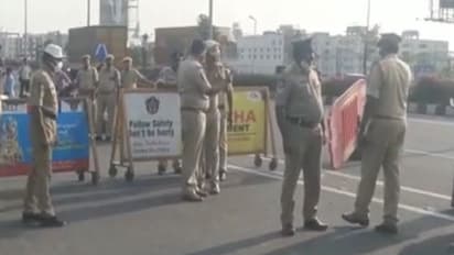 సీఎంవో ముట్టడికి పిలుపు... విజయవాడలో హైలర్ట్.. తుమ్మలపల్లి కళాక్షేత్రం వద్ద ఉద్రిక్తత