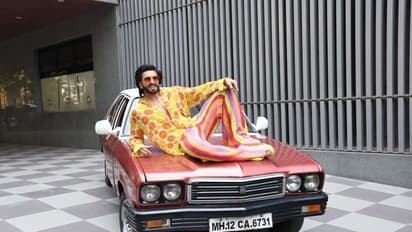 Firecracker ಹಾಡಿನ ಲಾಂಚ್‌ನಲ್ಲಿ ಕೂಲ್‌ ಲುಕ್‌ ಫುಲ್‌ ಎನರ್ಜಿಯಲ್ಲಿ ಮಿಂಚಿದ Ranveer Singh