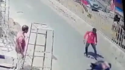 അമ്മാവൻമാർ ചേർന്ന് യുവാവിനെ നടു റോഡിലിട്ട് കുത്തി, സഹായത്തിന് കൈനീട്ടി, യുവാവ് രക്തം വാർന്ന് മരിച്ചു