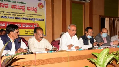 ಧಾರವಾಡ ಜಿಲ್ಲಾ ಉಸ್ತುವಾರಿ ಸಚಿವರ ಕಚೇರಿ ಕಾಣೆ, KDP ಸಭೆಗೆ ಮಾತ್ರ ಹಾಜರ್