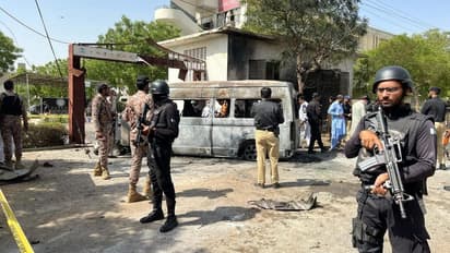 पाकिस्तान : कराची यूनिवर्सिटी परिसर में ब्लास्ट, तीन चीनी नागरिकों सहित चार लोगों की मौत