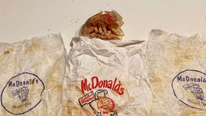 McDonald Meal ಬಾತ್ರೂಂನಲ್ಲಿ ಸಿಕ್ತು 60 ವರ್ಷ ಹಳೆ ಮೆಕ್ಡೋನಾಲ್ಡ್ ಫುಡ್, ಪೊಟ್ಟಣ ತೆರೆದ ಮನೆ ಮಾಲೀಕನಿಗೆ ಅಚ್ಚರಿ!