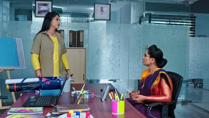 Karthika Deepam: ఈ భూమి మీద శౌర్య ఎక్కడున్నా వెతికి పట్టుకొస్తా.. సౌందర్య శపధం!