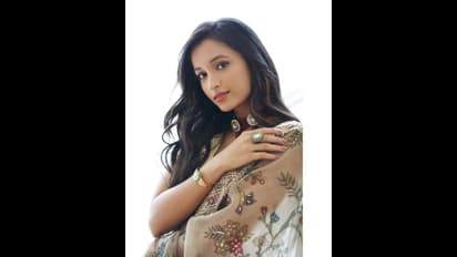 Srinidhi Shetty : ‘కేజీఎఫ్’ హీరోయిన్ కు ప్రభాస్ ఫోన్ కాల్.. ఫుల్ ఖుషీ అవుతున్న శ్రీనిధి శెట్టి..