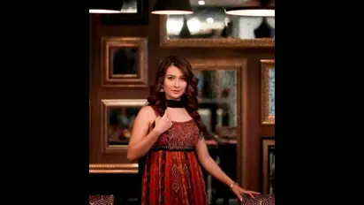 ಪತ್ನಿ ರಾಧಿಕಾ ಪಂಡಿತ್‌ಗೆ ಮುತ್ತಿಟ್ಟ ಕೆಜಿಎಫ್ ನಟ ಯಶ್ ಫೋಟೋ ವೈರಲ್!