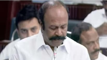 மகளிர் சுய உதவி குழுக்களின் பொருட்களை ஆன்லைனில் விற்க ஏற்பாடு... வானதி கேள்விக்கு பெரியகருப்பன் பதில்!!