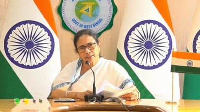 ইউক্রেন ফেরত ৪২২ জন পড়ুয়ার ব্যবস্থা করল রাজ্য সরকার, নবান্ন থেকে বড় বার্তা মুখ্যমন্ত্রীর