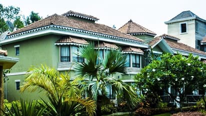 Weekend Trip: ছোট্ট ছুটিতে ভাসতে পারে নদী বা সুইমিং পুলের জলে, গরমে বেড়ানোর তেমনই ঠিকানা রইল 