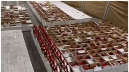 കുവൈത്തില് വന് മദ്യവേട്ട; 14,000ലേറെ മദ്യക്കുപ്പികള് പിടിച്ചെടുത്തു