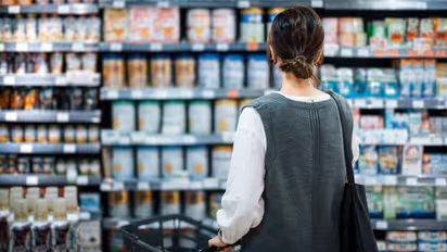 ಯುಕೆಯಲ್ಲಿ ಬೆಲೆ ಏರಿಕೆಯದ್ದೇ ದೊಡ್ಡ ಸಮಸ್ಯೆ: ಸೂಪರ್ಮಾರ್ಕೆಟ್ ಕಳ್ಳತನದ ಹಾದಿ ಹಿಡಿದ ಯುವಕರು!