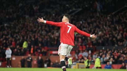 Ronaldo thanks 'amazing' Man United fans after scoring first EPL goal against Chelsea