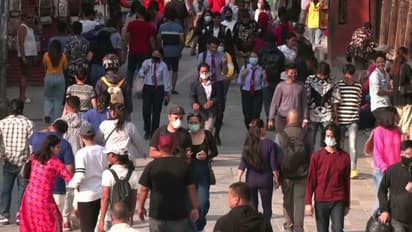 അവശ്യ സാധനങ്ങൾ ഇറക്കുമതി ചെയ്യാനാവാതെ നേപ്പാളും; കടുത്ത സാമ്പത്തിക പ്രതിസന്ധിക്ക് പിന്നാലെ നിയന്ത്രണം