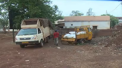 ಬೀದರ್‌ನಲ್ಲಿ ಅನ್ನಭಾಗ್ಯಕ್ಕೆ ಕನ್ನ, ಮಹಾರಾಷ್ಟ್ರ, ಗುಜರಾತ್‌ಗೆ ಸಪ್ಲೈ, ಅಧಿಕಾರಿಗಳು ಗಪ್‌ಚುಪ್