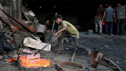 World Day Against Child Labour: बच्चों की तस्करी पर लगे रोक, सरकार लाए एंटी ट्रैफिकिंग बिल