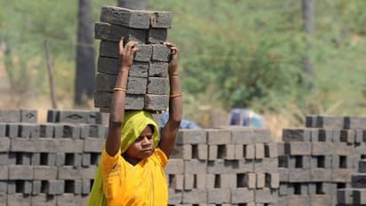 தொழிலாளர்களின் வேலை நேரம் 12 மணி நேரமாக உயர்வு! சட்டப்பேரவையில் நிறைவேறிய மசோதா-வெளிநடப்பு செய்த எதிர்கட்சிகள்