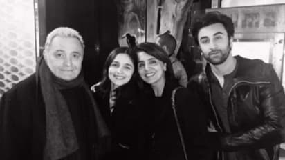 Rishi Kapoor : 'എപ്പോഴും, എന്നേയ്ക്കും', ഇതിഹാസ താരം ഋഷി കപൂറിനൊപ്പമുള്ള ഓര്മ ചിത്രവുമായി ആലിയ ഭട്ട്